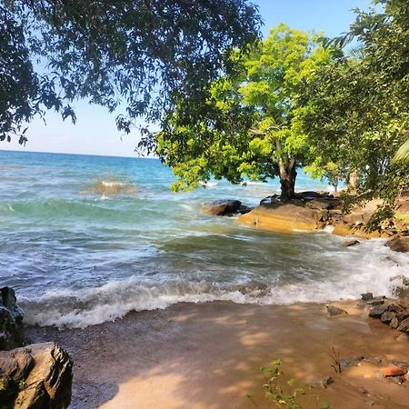 Soul Rebel Lodge & Backpackers Nkhata Bay Экстерьер фото
