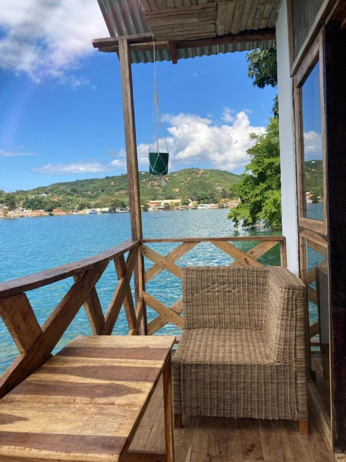Soul Rebel Lodge & Backpackers Nkhata Bay Экстерьер фото