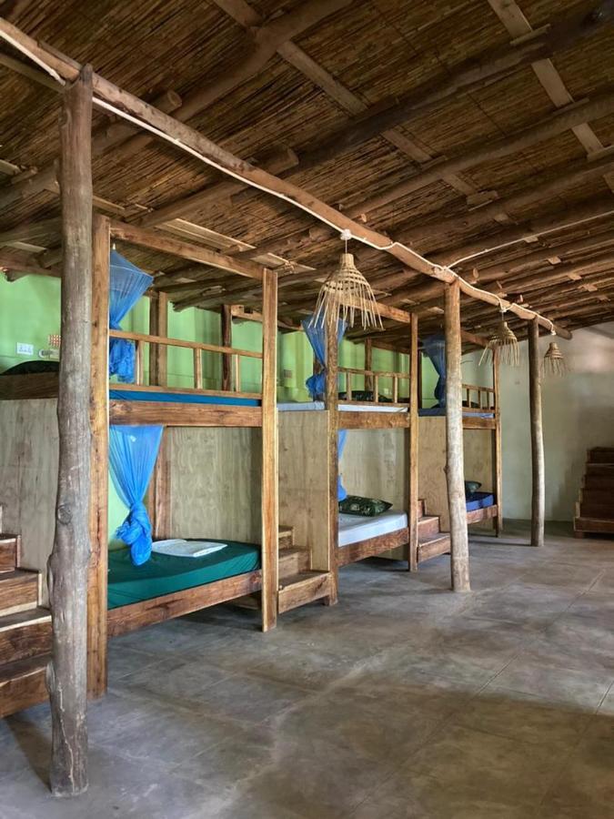Soul Rebel Lodge & Backpackers Nkhata Bay Экстерьер фото